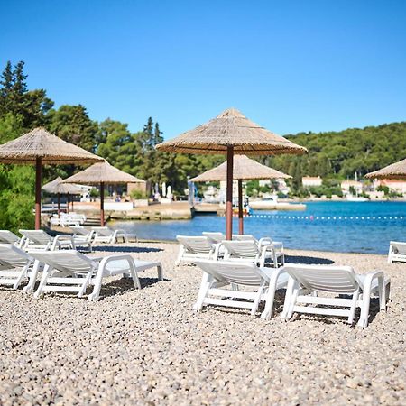 Aminess Planet Camping Holiday Homes Port9 Korcula Town Exterior foto