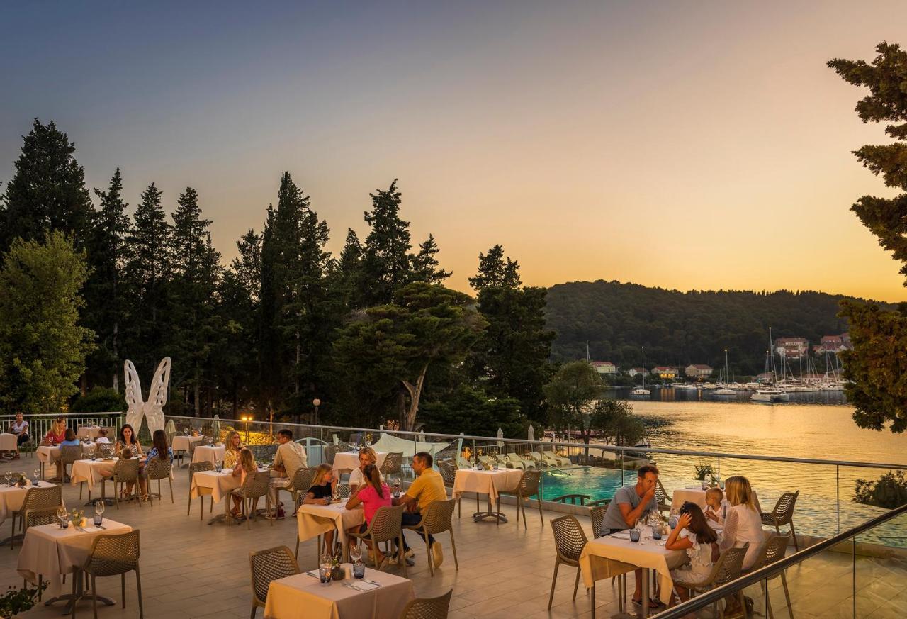 Aminess Planet Camping Holiday Homes Port9 Korcula Town Exterior foto